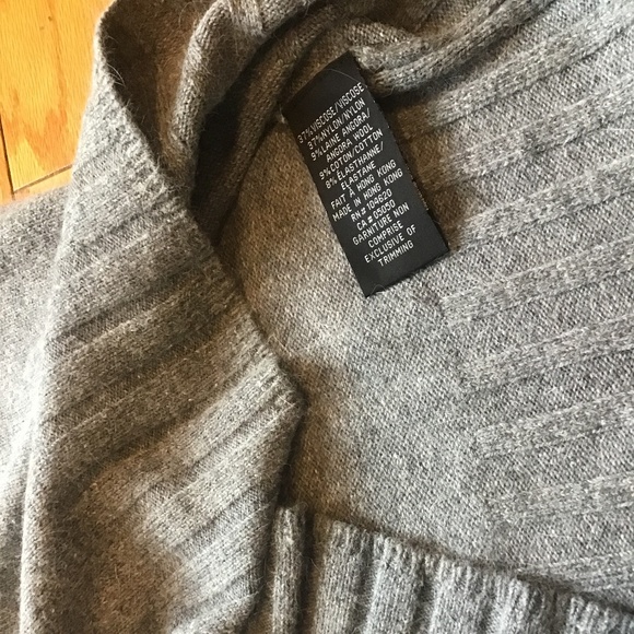 Sweater - Picture 8 of 10